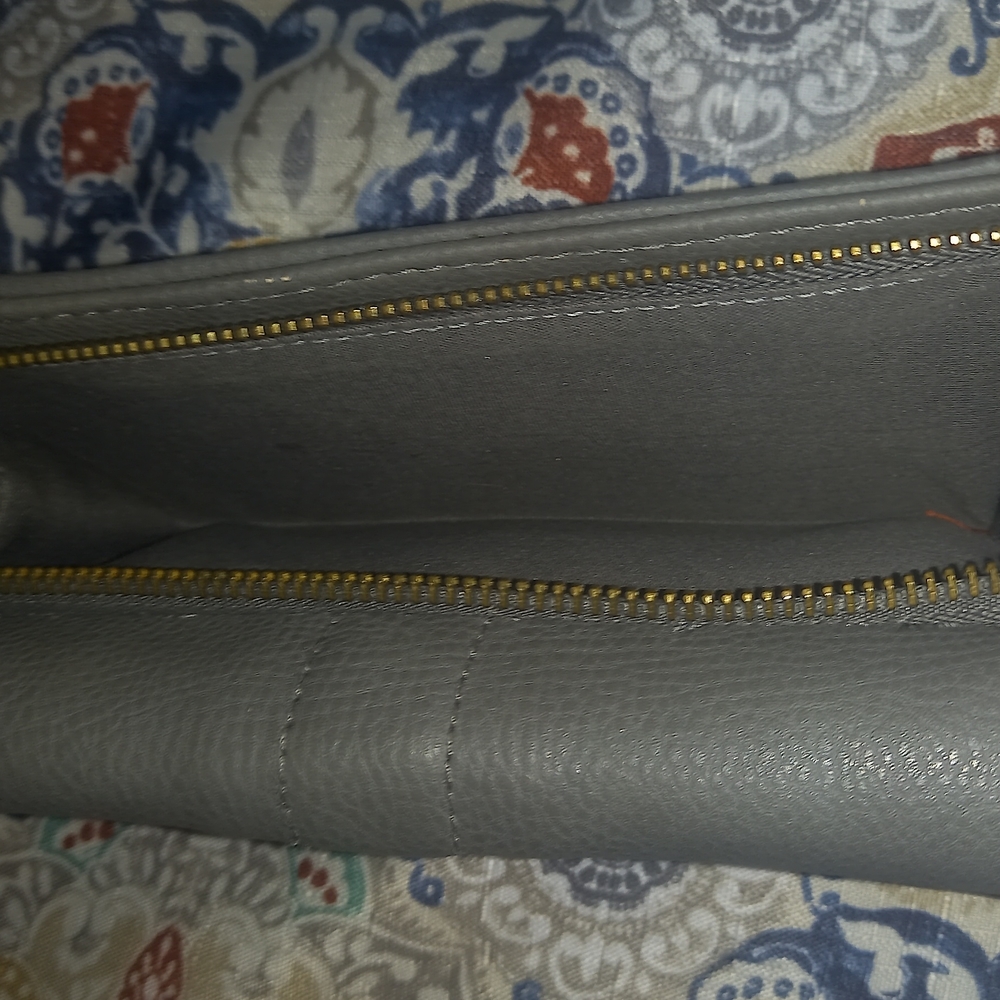Gray Wallet - Picture 5 of 5